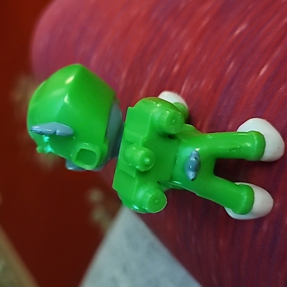 Paw Patrol Rocky Toy Character - Picture 4 of 5